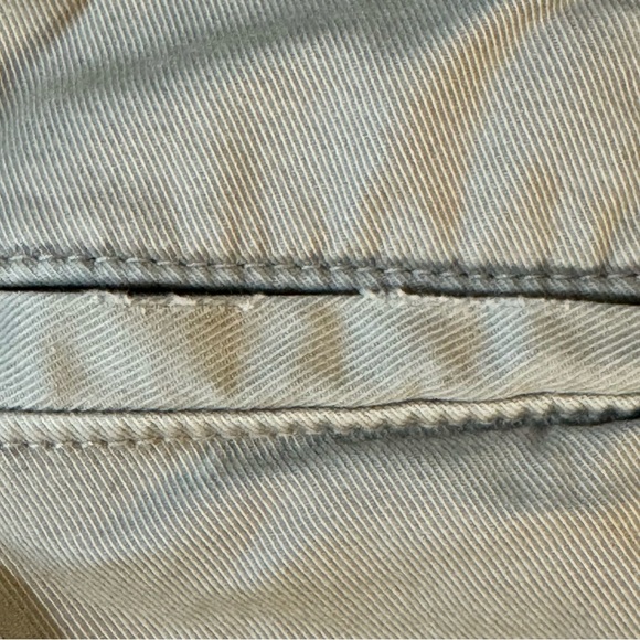 American Eagle Outfitters Tan Flat Front Shorts

#1054 - Picture 11 of 13